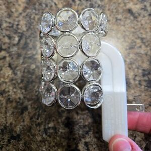 Wallflower Crystal Gem Fragrance Light Up Plug. Bath & Bodyworks/ White Barn